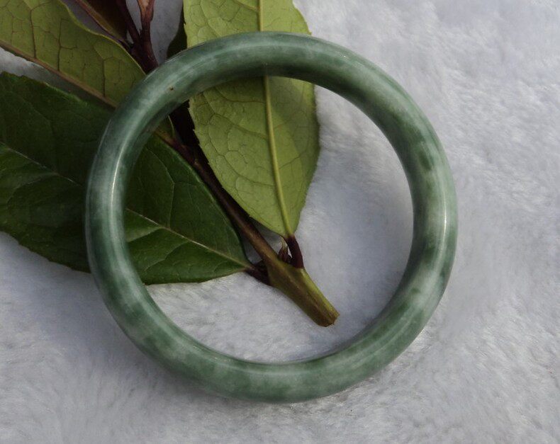 玉手镯 贵州翠玉手镯天然玉石玉镯 女款深绿色飘花玉镯子扁条手镯