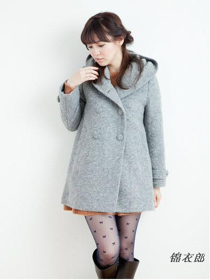 意大利经典款带帽羊毛大衣