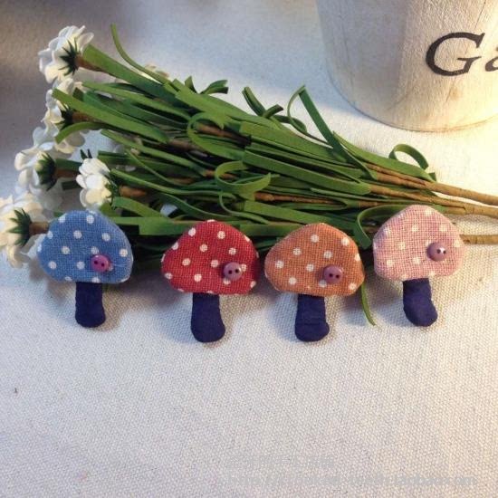 Broche femme en autre - Ref 1172551 Image 1