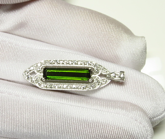 纯银吊坠碧玺吊坠价格低廉