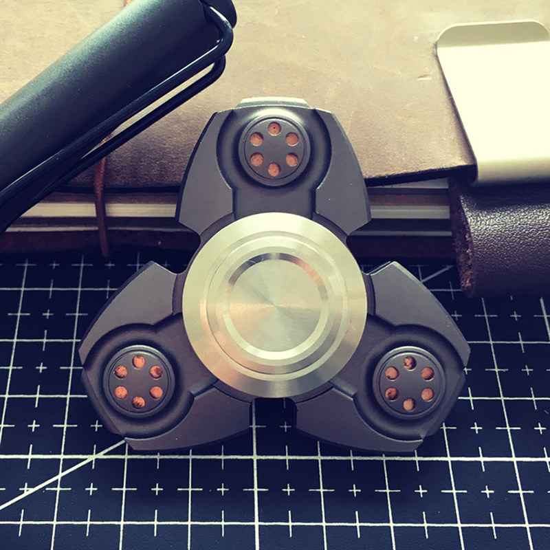 Finger spinner      - Ref 2616128 Image 1