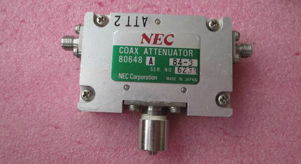 NEC 80648A 4-20GHz 0-40dB SMA 射频微波同轴精密连续可调衰减器 GENERAL SPECIFICATIONS Attenuation Range: 4 - 8 GHz: 10 dB min. 8 - 20 GHz: 30 dB min.