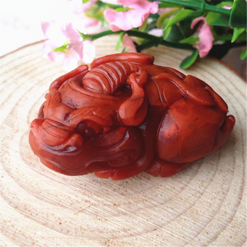 天然南红玛瑙雕件 柿子红貔貅原石雕刻把玩摆件挂件