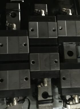 日本进口直线导轨lKO，THK滑块LWESC20，SR20V线轨长220mm以上