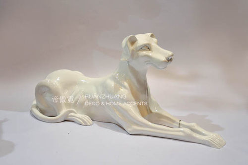 大堂门厅白色雕塑小号摆件