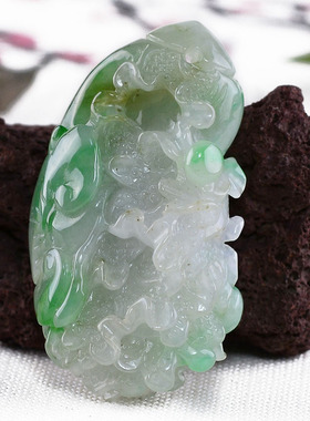 宏荔珠宝翡翠 缅甸A货玉器吊坠阳绿飘花立体精雕白菜玉坠1740