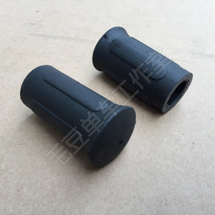 Poignées de vélo - Ref 2343404 Image 1