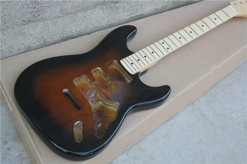 Fllyoung ST Electric Guitar Semi -Product Smarked Smart Body Maple Finger Plating может быть разделена и в целом