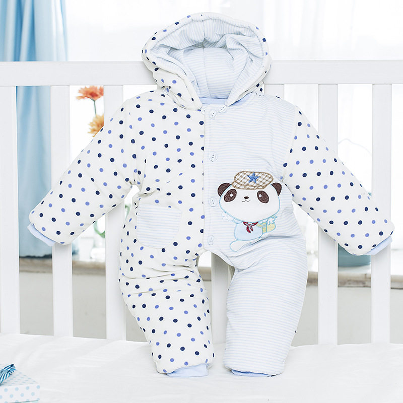 Coffret cadeau pour nouveau-né - Kit d accessoires - Ref 1956723 Image 1