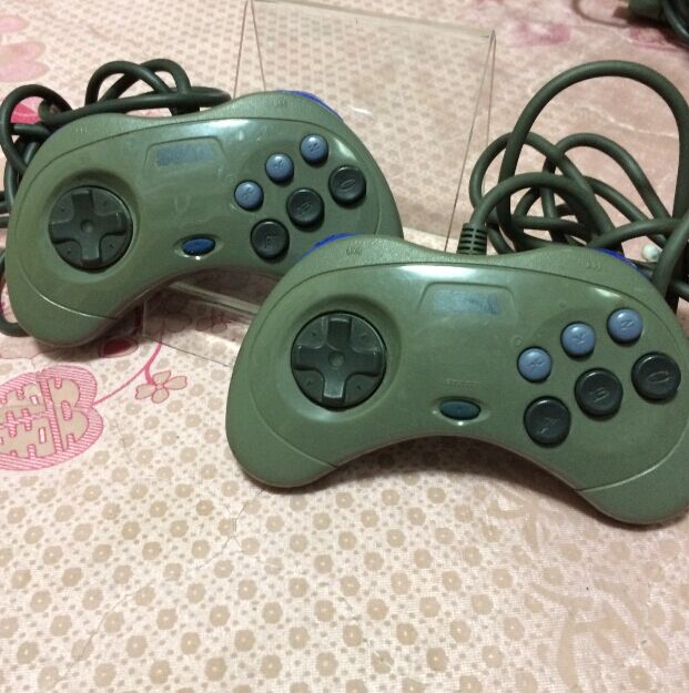 中古8新 SS专用 世嘉初代灰色 原装手柄 按键灵敏