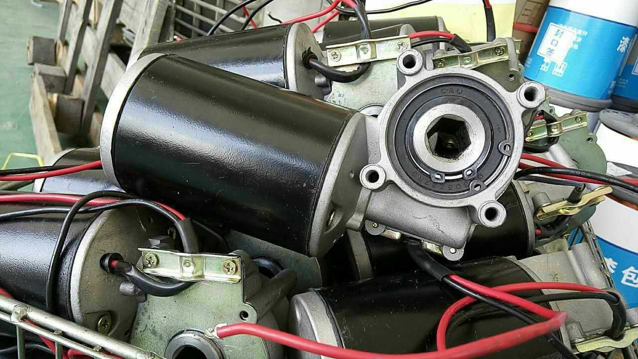 12V24V100W穿轴电机，16的6方20的6方轴施肥机电机播种机电机