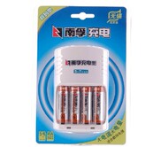 БЕСПЛАТНАЯ ДОСТАВКА NANFU № 5 Перезаряжаемая батарея цифровой зарядное устройство NANFU+4 Раздел 5 2400 мАч