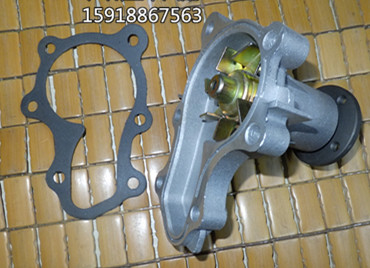 众泰2008水泵 5008T200水泵众泰水泵众泰冷却水泵三菱发动机专用