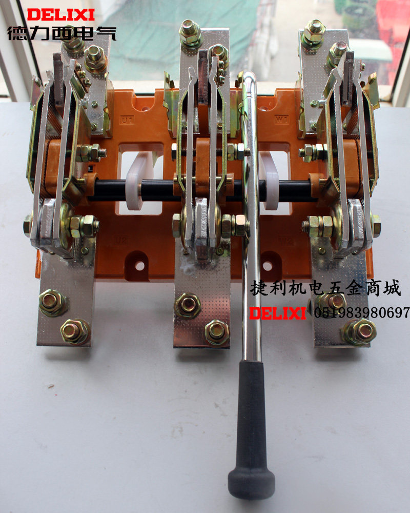德力西电气HD13BX-400/31 200A600A1000A单投旋转式刀开关隔离器