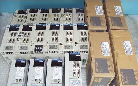 KXFP6GB0A00 MR-J2S-100B-EE085 松下CM402 Y轴马达驱动
