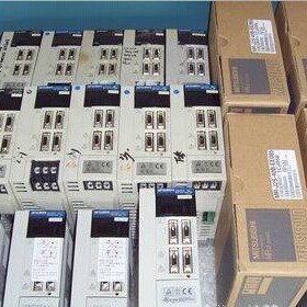 KXFP6GB0A00 MR-J2S-100B-EE085 松下CM402 Y轴马达驱动