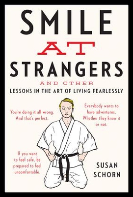 【预售】Smile at Strangers: And Other Lessons