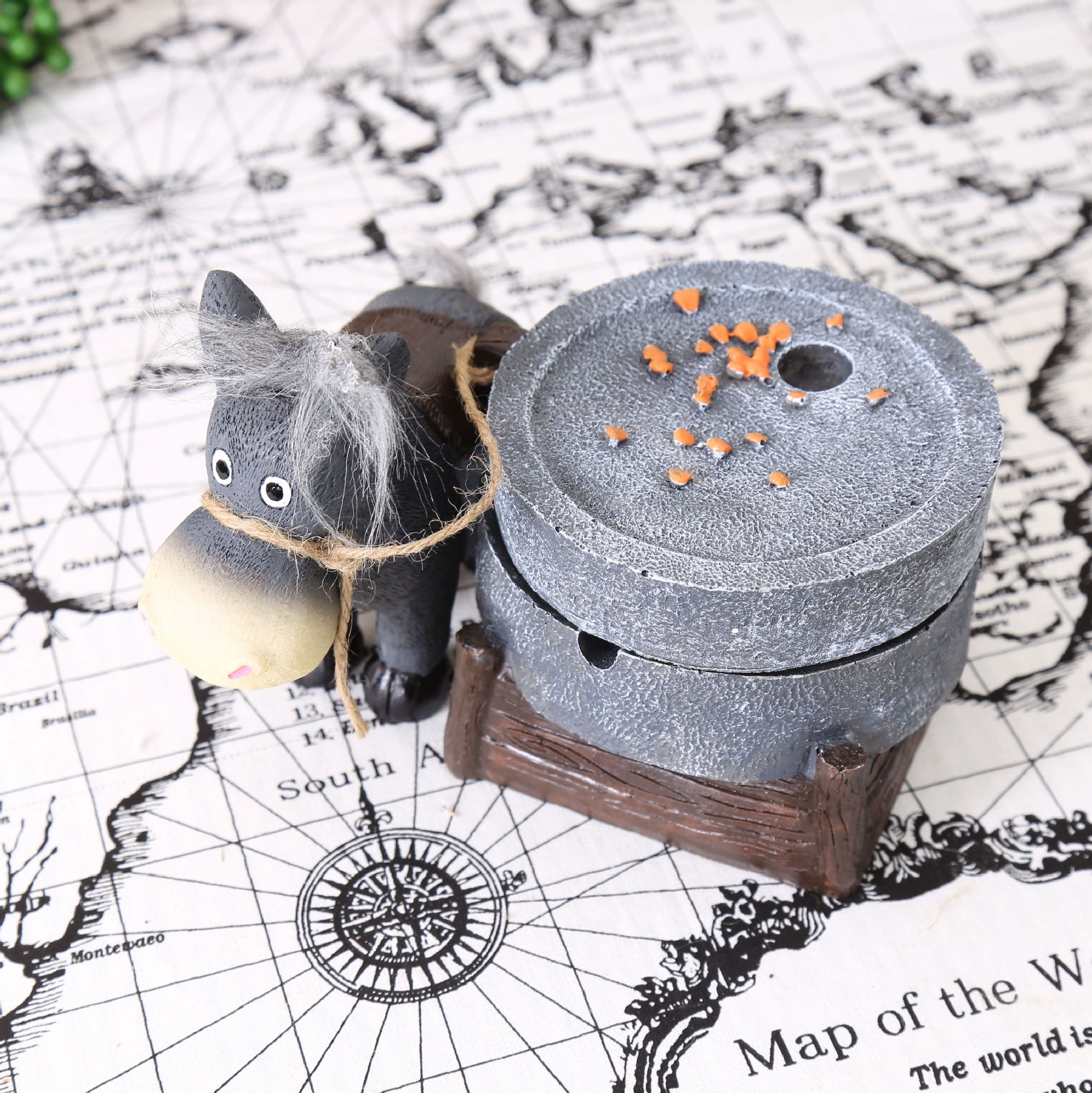 工艺树脂模型带盖送男友烟灰缸