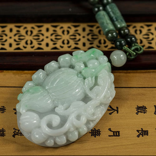 翡翠花生璃龙项坠玉生意兴隆男款