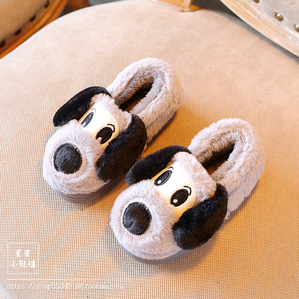 Pantoufles enfants en autre pour hiver - semelle caoutchouc antidérapant - Ref 1005414 Image 1