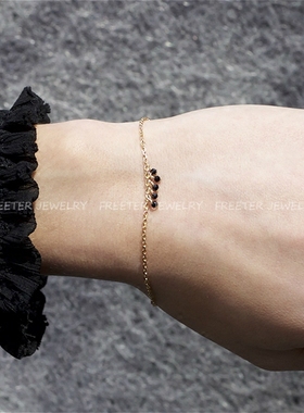 天然黑尖晶红色小宝石幸运手链