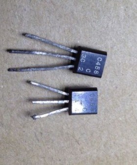 小功率三极管2SC458 C458