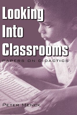 【预售】Looking Into Classrooms: Papers on Didactics