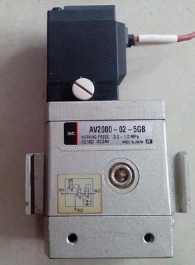 二手原装SMC电磁阀 AV2000-02-5GB 实物图片 功能包好