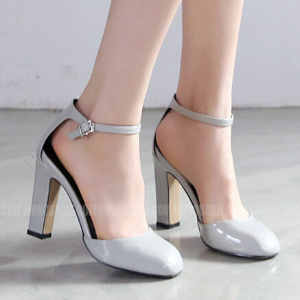 韓國女鞋歐美時尚粗跟镂空單鞋女小方頭高跟鞋包頭壹字扣在類目 女鞋, 低幫鞋中 - 來自Buy2taobao.com提供專業的淘寶代購服務