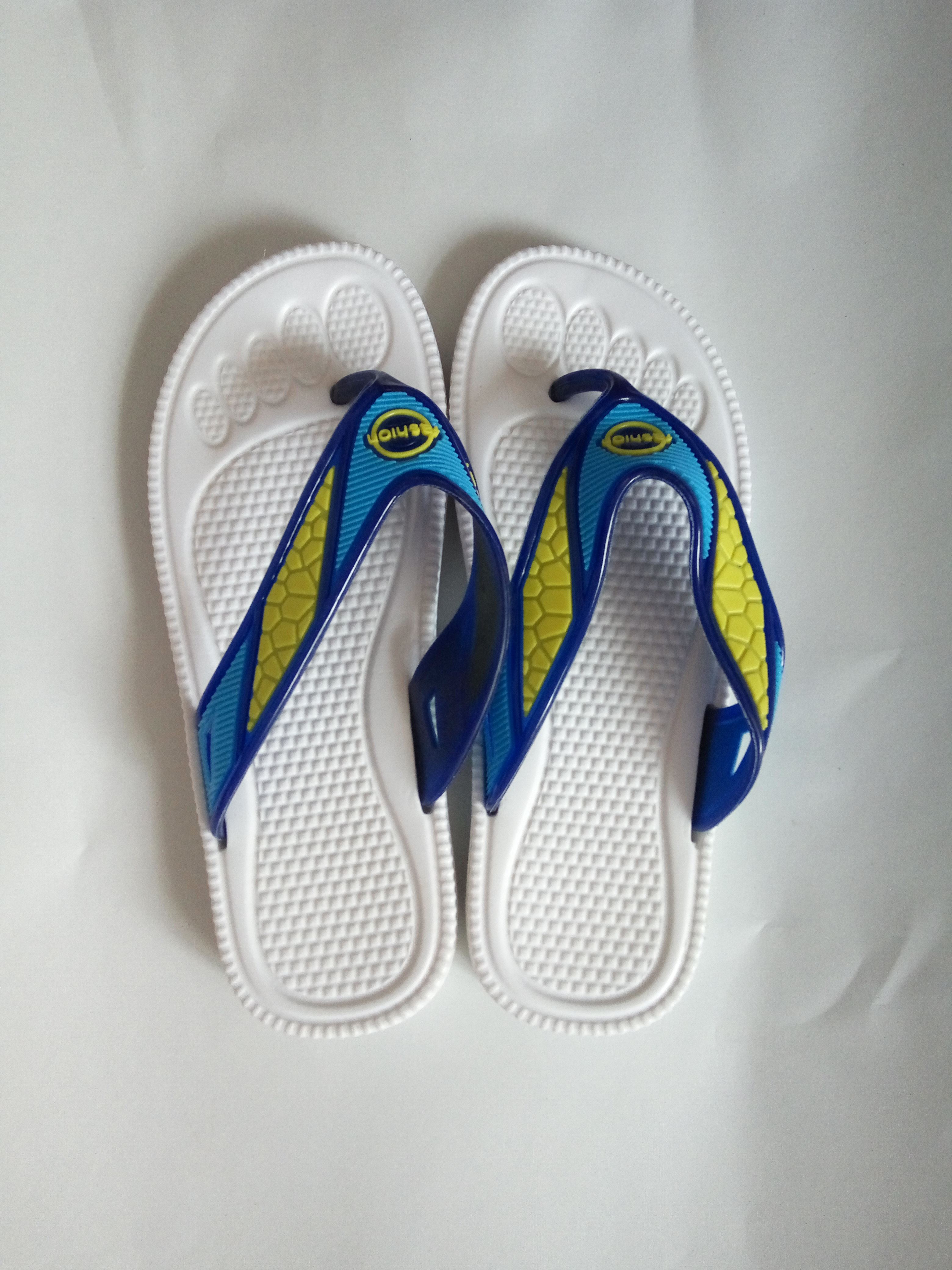 Pantoufles enfants en autre - Ref 1026222 Image 1