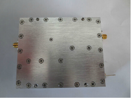 100KHz-2.5GHz 30dB 21dBm 高频微波低噪声放大器 射频功率放大器