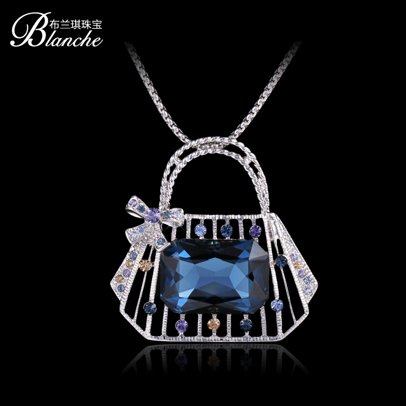 Broche femme BLANCHE en cristal autrichien - Ref 1176773 Image 1