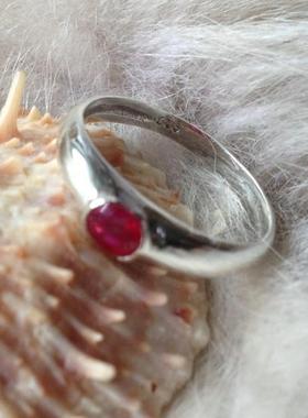 泰国天然红宝石纯银全新戒指