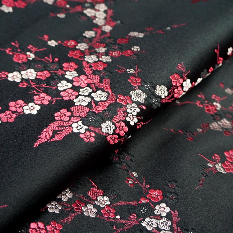 超漂亮黑底梅花织锦缎布料/亚光丝绸缎子古香缎布料/旗袍古装唐装