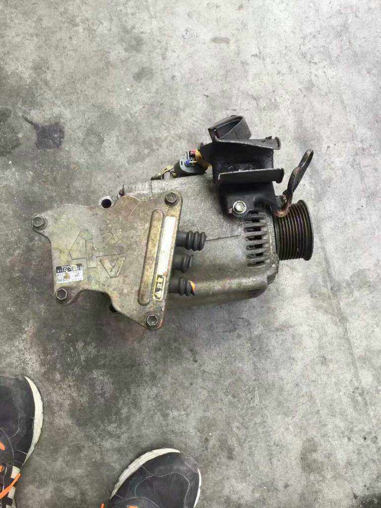 凱美瑞，漢蘭達，RAV4混合動力發電機，拆車在類目 五金/工具, 機械五金, 其他機械五金（新）中 - 來自Buy2taobao.com提供專業的淘寶代購服務