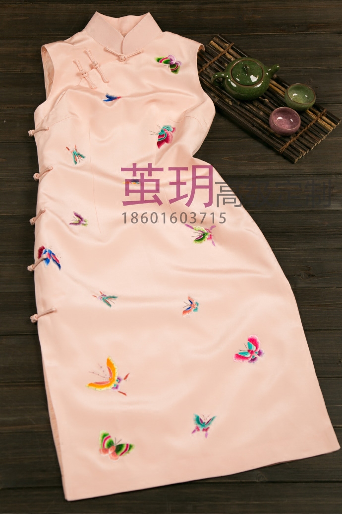 茧玥手工老上海粉色亚光无袖旗袍