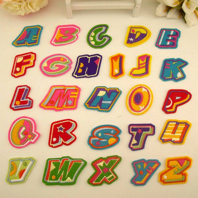卡通布贴补丁布衣服辅料儿童26个刺绣英文字标志记号小号时尚贴布
