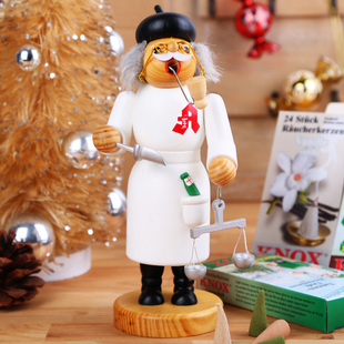 饰品22cm 手绘木制吹烟老人smoker塔香熏香炉烟斗木偶摆件装 包邮