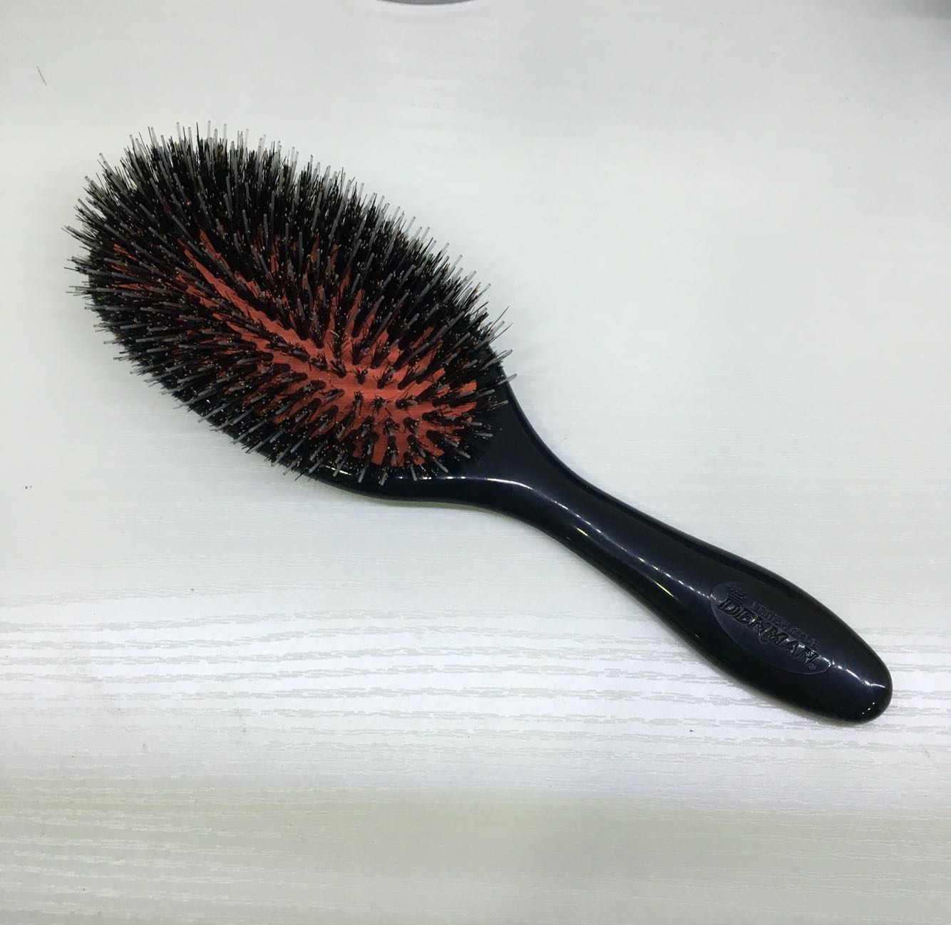 英国皇冠 丹文D81S/M/L猪鬃尼龙齿晚妆梳 鲍鱼梳包发梳