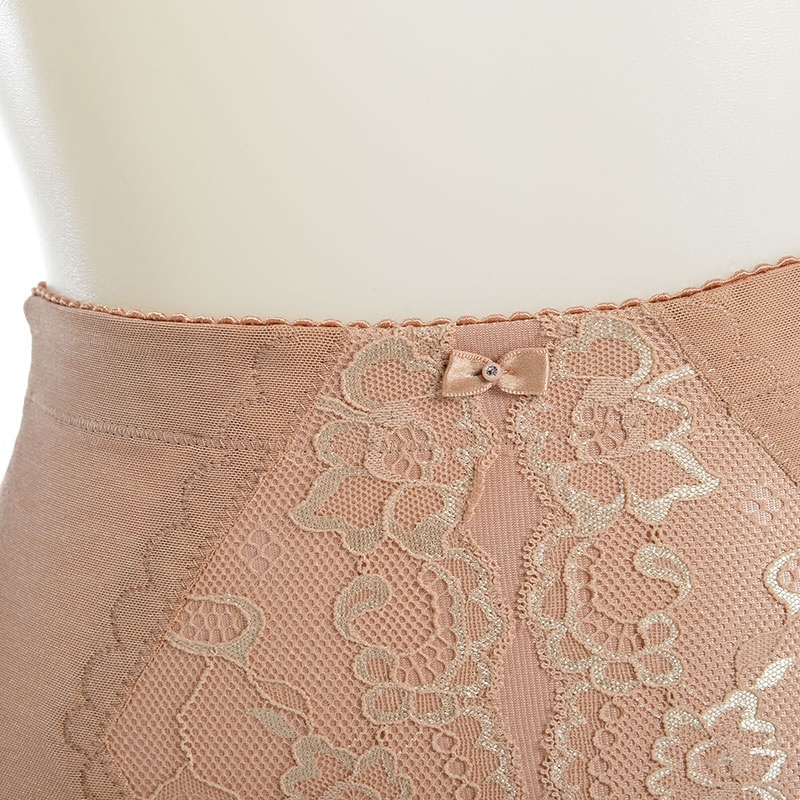 body amincissant sexy en soie - Ref 671300 Image 3