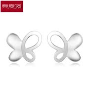 New year Butterfly Stud Earrings 925 Silver female temperament minimalist Korea birthday sweet ear clip ear jewelry hypoallergenic