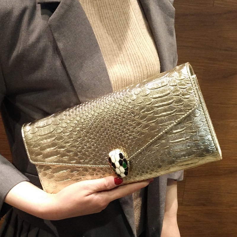 2023新款手拿包女士鳄鱼纹百搭手包大容量宴会包单肩斜挎包链条包
