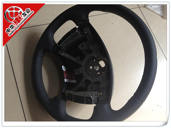 中华车友会： 骏捷 真皮方向盘 带双按键 音响开关 正品原装配件