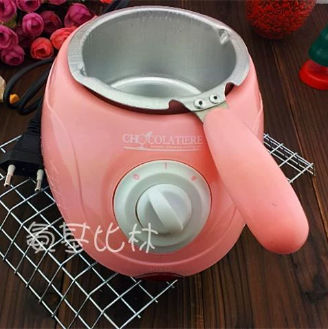 Бесплатная доставка [Домохозяйственная печь для таяния шоколада] розовая однополосная машина для фонтана.