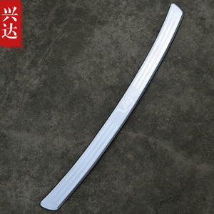 适用于2012-17款东南V5菱致不锈钢后保险杠踏板 V5菱致外置后护板