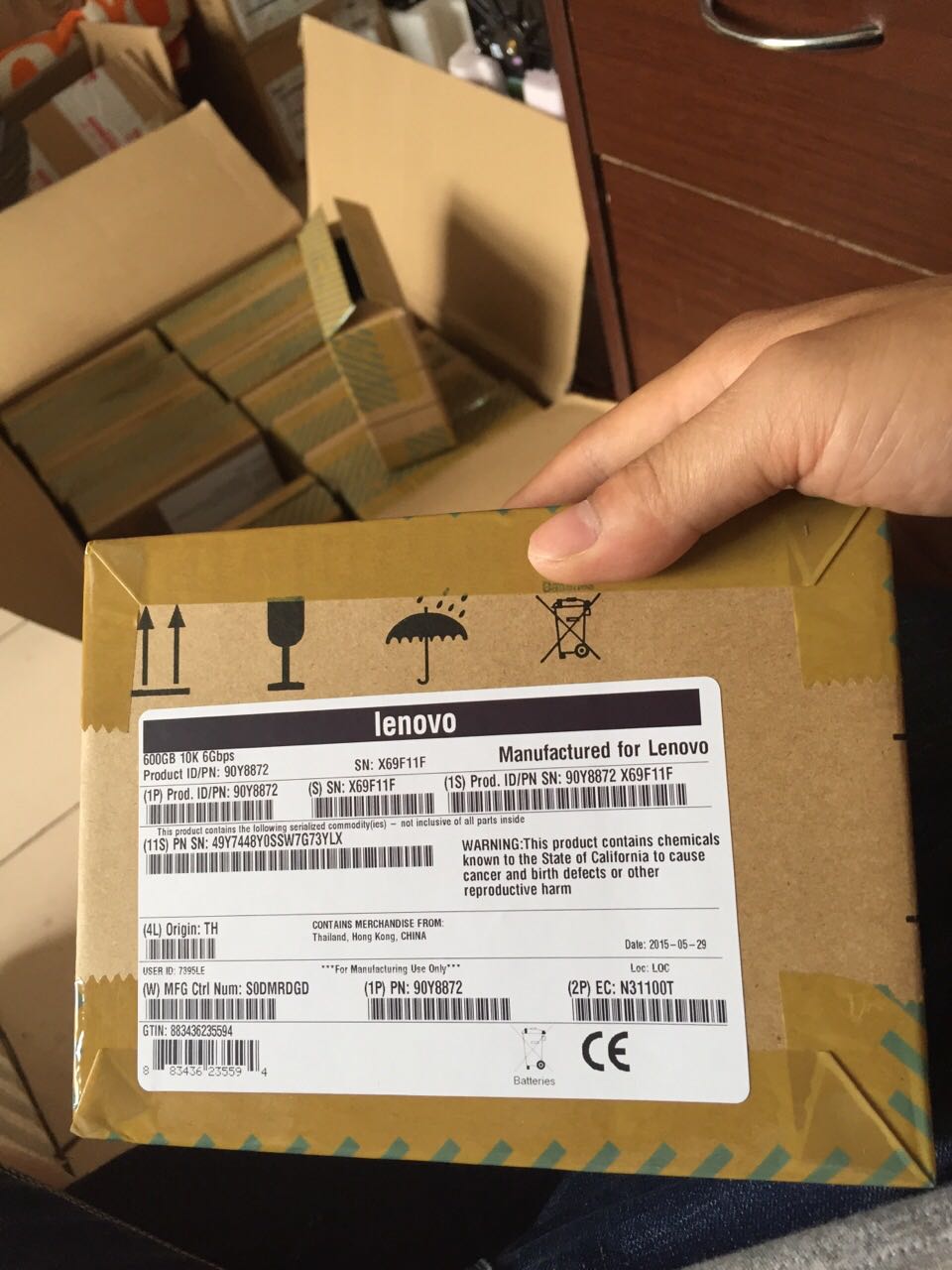 IBM 90Y8872 90Y8873 600G 2.5 10K SAS 硬盘