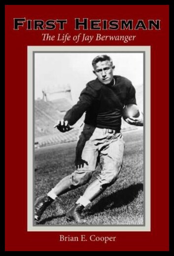 【预售】first heisman: the life of jay berwang