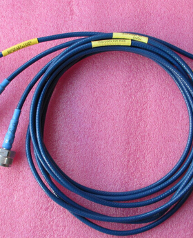 SUCOFLEX 100 18GHz N公转SMA公 长1.5米 射频微波同轴测试 电缆