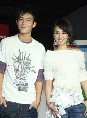 明星佩戴钛钢轻奢潮流情侣手镯