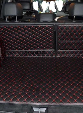 适用GLA200 GLC260后备箱垫GLE GLC E300L GLK ML320 E260L尾箱垫